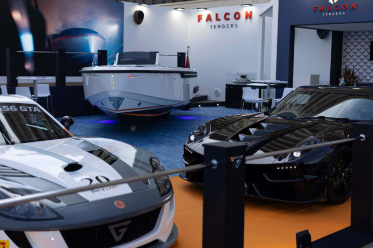 Allestimento stand per fiere navali: il caso Falcon